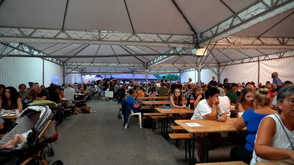 Sellano, enorme successo per la Sagra della Fojata e dell’Attorta: merito anche del ponte tibetano