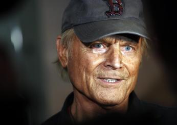 Terence Hill annuncia il nuovo film su Trinità: l’attore ad Amelia per la nuova piscina intitolata a Bud Spencer