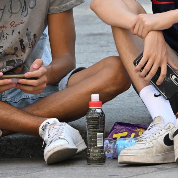 “Adolescenti i funamboli della vita”, al Gazzoli di Terni un convegno sul mondo dell’adolescenza