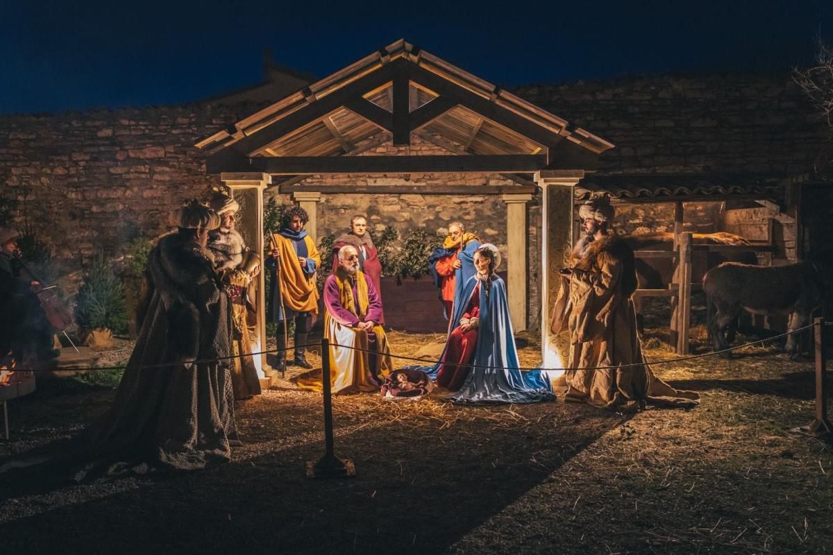 Gualdo Tadino, torna il Presepe vivente “Venite Adoremus”