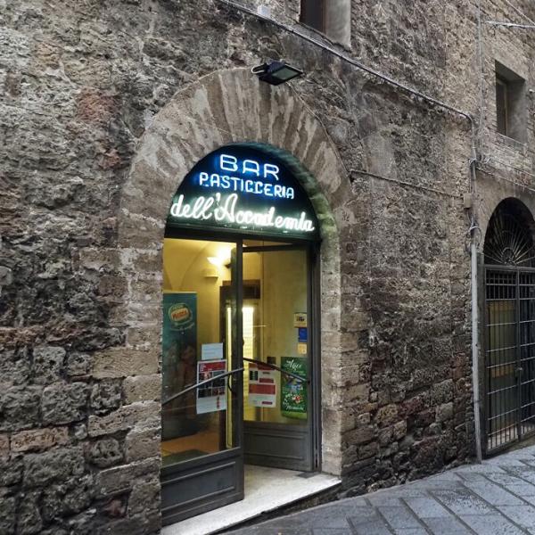 Una seconda vita per il Bar dell’Accademia in Via dei Priori