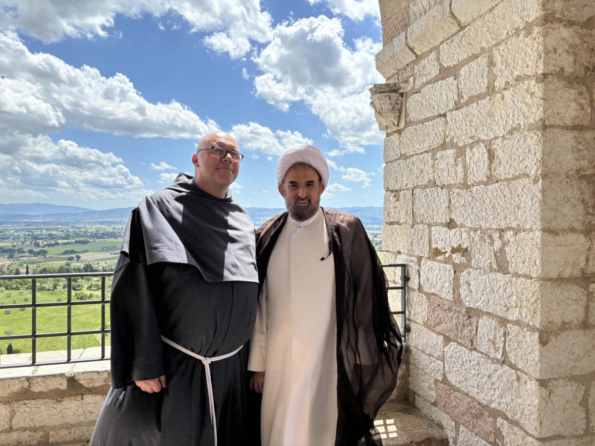 L’ambasciatore dell’Iran Mokhtari in visita al Sacro Convento di Assisi