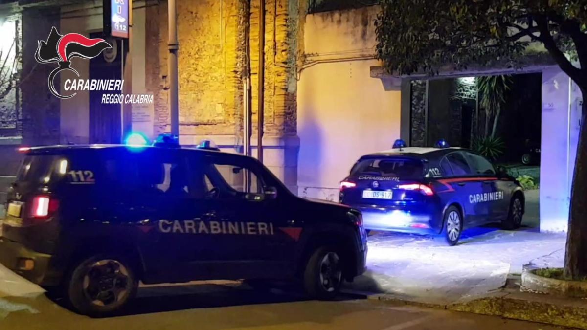 Terni, colpisce ragazza con una serie di coltellate dopo un rifiuto: le dinamiche della vicenda