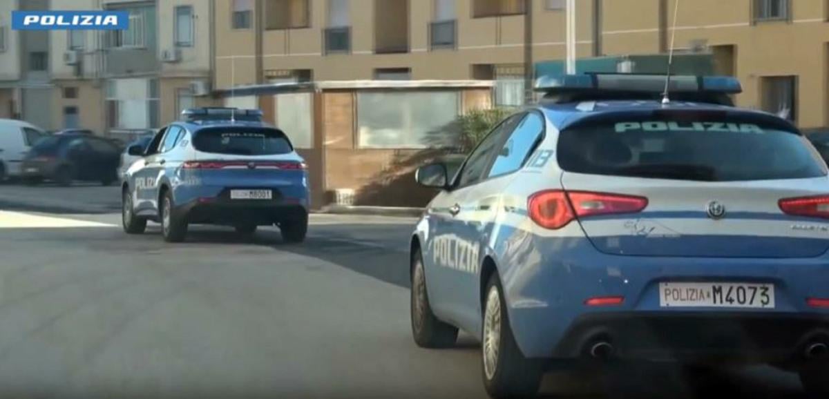 Rompe vetro ed entra in casa di una conoscente: arrestato 23enne di Foligno