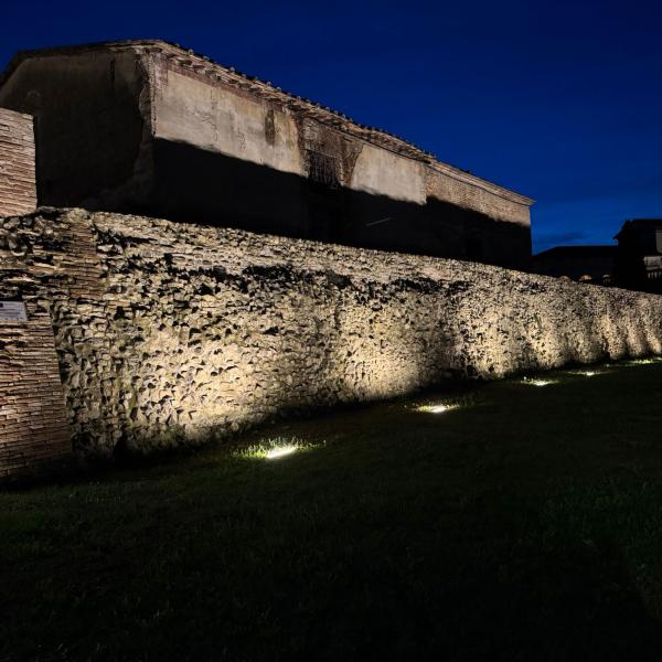 Città di Castello, nuova illuminazione monumentale delle mura urbiche: i dettagli dell’intervento