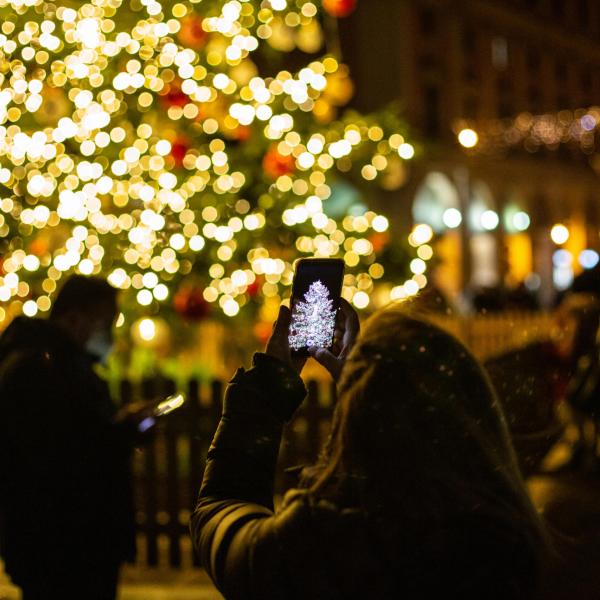 Foligno si accende per Natale: luci, magia e un programma da non perdere