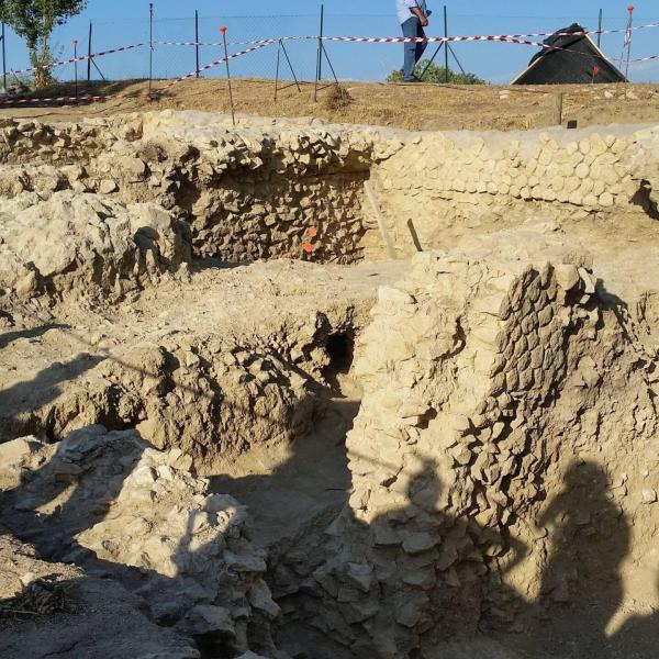 Lugnano in Teverina, la villa romana di Poggio Gramignano al centro di un docufilm: tra gli attori, anche l’archeologo umbro Montagnetti