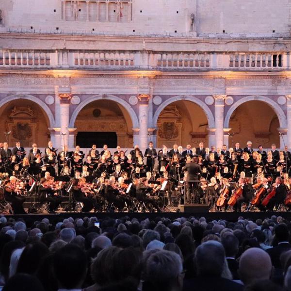 Luglio in Umbria: guida ai festival nel cuore verde d’Italia