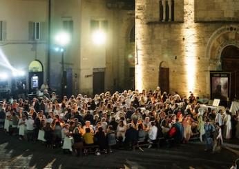 La Gaita San Giorgio scende in pista per il banchetto medievale di Bevagna