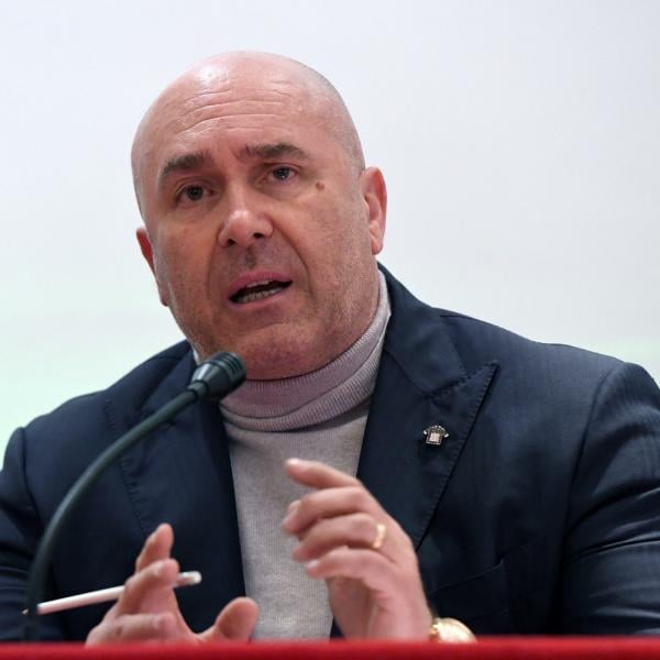 Il sindaco di Terni, Bandecchi: “Rifaremo le strade in autonomia. Risparmio di soldi e di tempo”