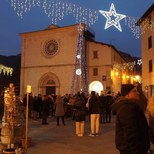 Cascia inaugura i mercatini di Natale con il Christmas Wonder Village