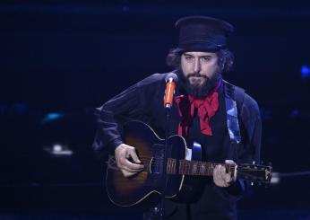 Vinicio Capossela ad Assisi: 40 anni di storia dell’Ensemble Micrologus