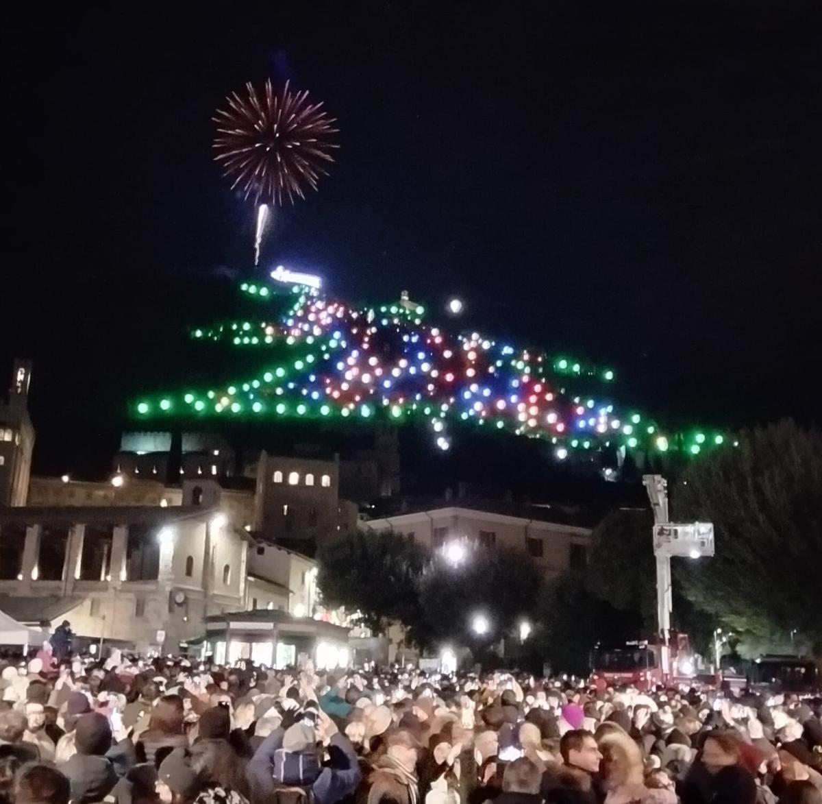 Christmas Tree 2024: tre concerti di alta qualità sotto l’Albero di Natale più grande del mondo