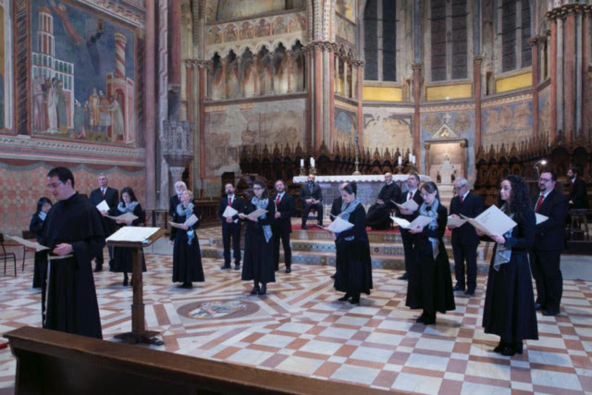 Il ruolo dell’Umbria nella musica sacra: cori, festival e la tradizione di Assisi