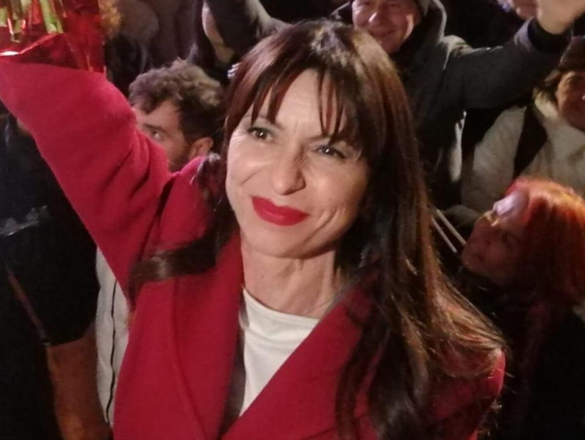 Stefania Proietti trionfa alle regionali: “L’Umbria è tornata in mano agli umbri”