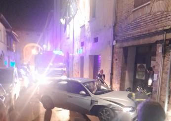 Gubbio: incidente nel borgo di Santa Lucia coinvolge la sede dei LeD