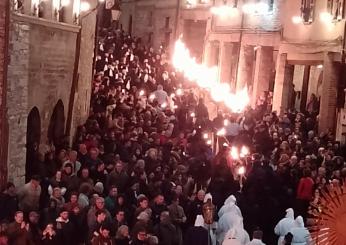 Gli antichi riti della Settimana Santa a Gubbio culmineranno con la Processione del Cristo Morto