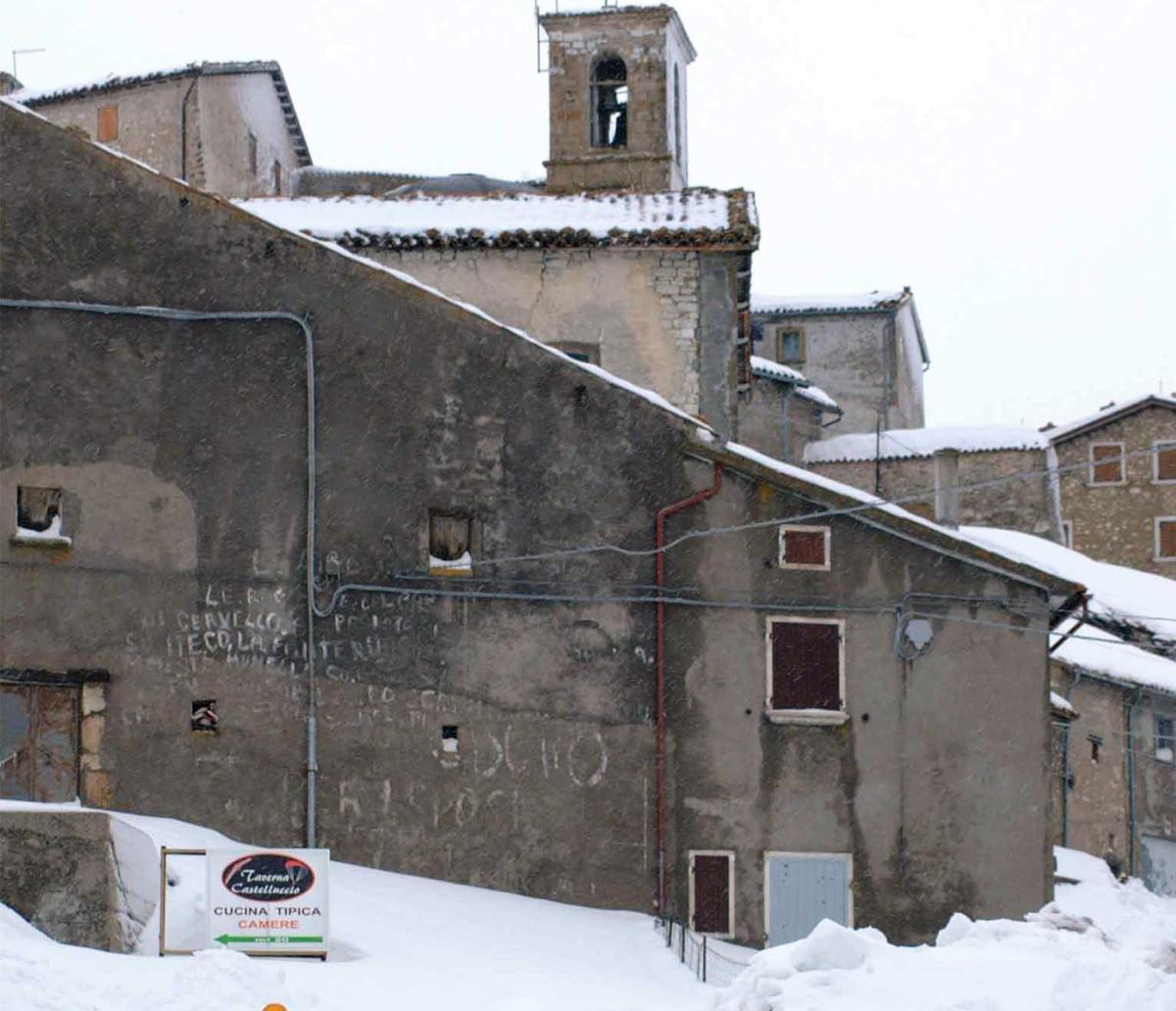 Castelluccio di Norcia, divieto di circolazione mezzi pesanti a causa del ghiaccio