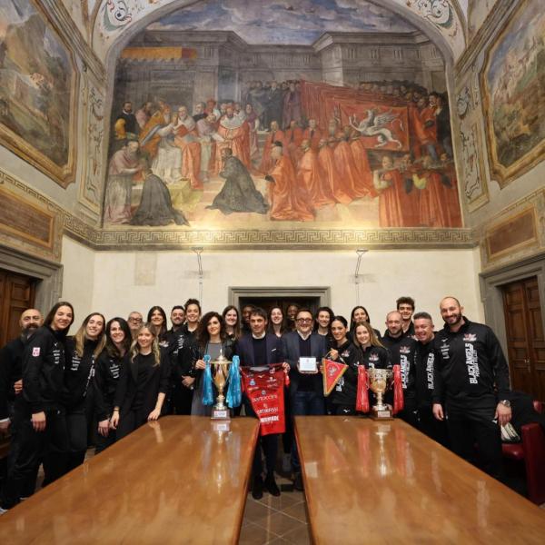 Bartoccini Fortinfissi Perugia vola in A1: premiata a Palazzo dei Priori