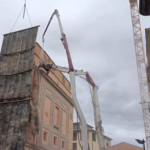 Al via la demolizione del teatro Verdi a Terni, ecco tutti i particolari