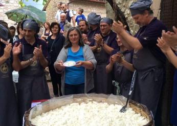 A Vallo di Nera sboccia ‘Fior di cacio’, un weekend dedicato al formaggio: ecco il programma