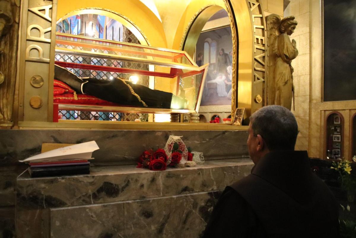 Estate a Cascia, boom di turisti. In onda su Rai Uno la Santa messa dalla Basilica di Santa Rita