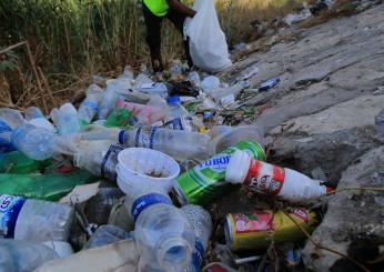 Umbria ambiente: ritrovati 150 pneumatici nel bosco a Umbertide. A Terni i volontari ripuliscono il fiume