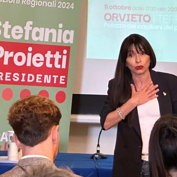 Proietti e il PD cercano di uscire dal balletto M5S-Italia Viva. Presentata l’Alleanza in cammino