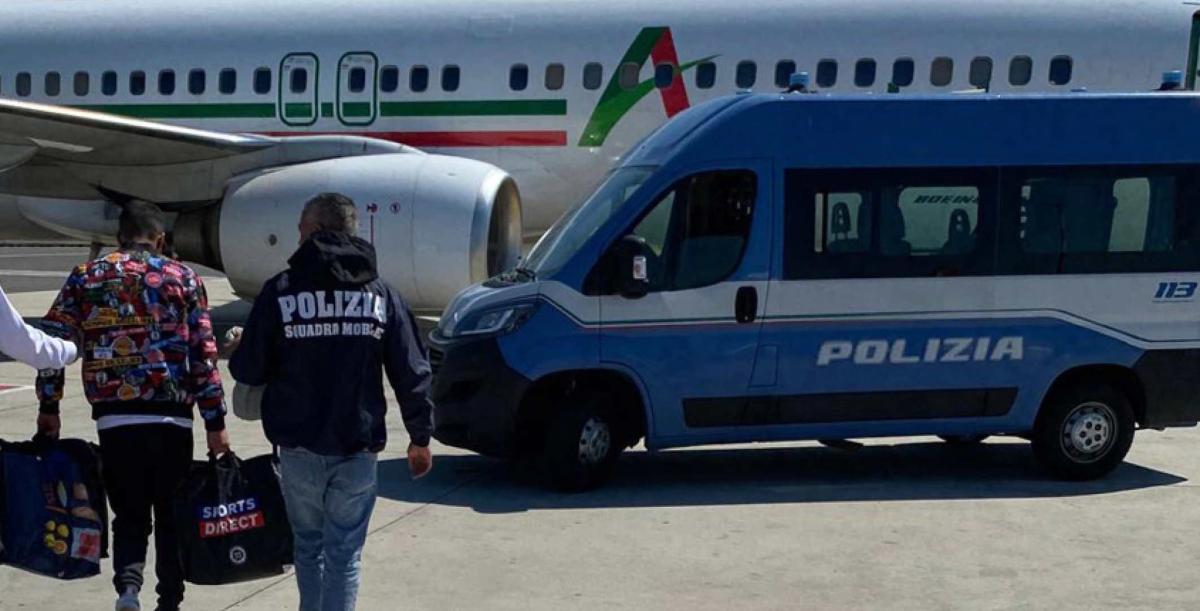 Terni, la polizia ha espulso un giovane gambiano per pericolosità sociale