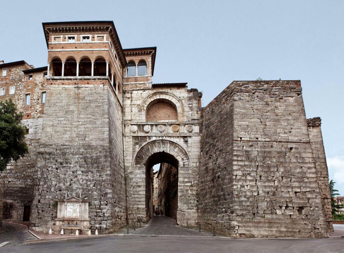 Festival: Radici di pietra, le mura etrusche e Umbria Antica 