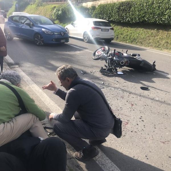 Ennesimo incidente sul tratto di strada di Casaglia