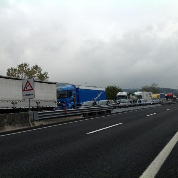 Il viadotto Montoro è stato riaperto al traffico, finito l’incubo per gli automobilisti