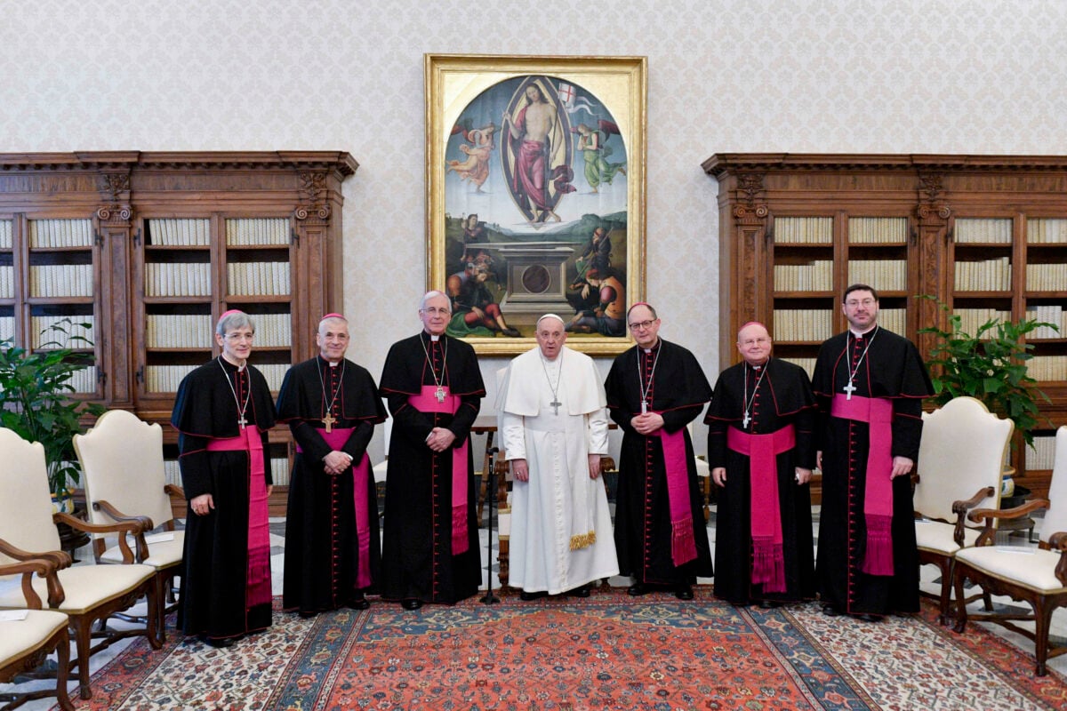 Vescovi dell'Umbria dal Papa, Mons. Boccardo: "Incontro familiare"