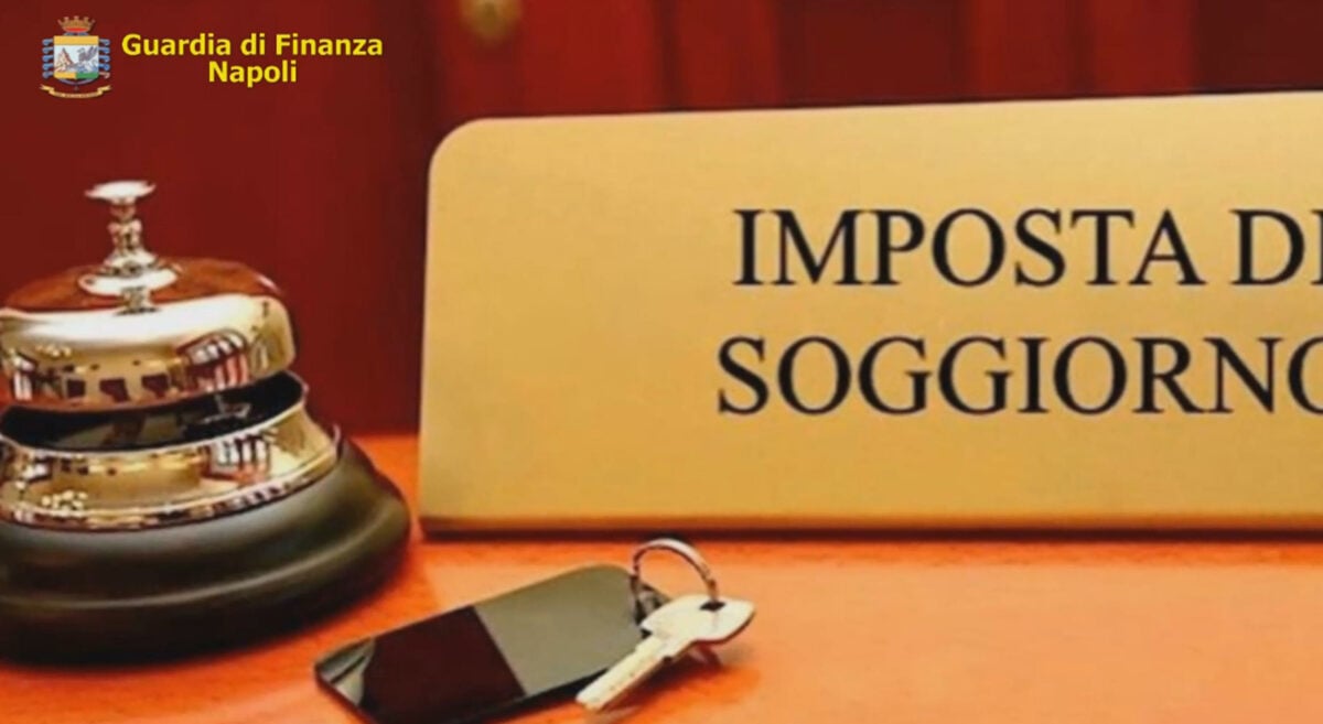 Aumento della tassa di soggiorno a Gubbio: l'ira degli esercenti