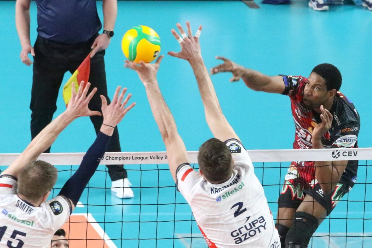 León dice addio alla Sir Volley Perugia: ecco il commovente messaggio