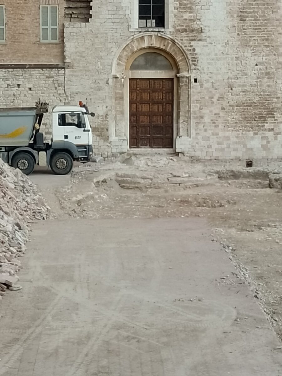 Piazza Grande ripavimentata sarà inaugurata dal ministro Sangiuliano prima della Festa dei Ceri