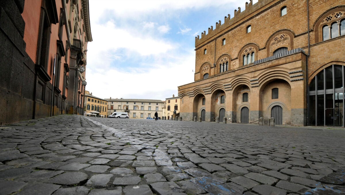 Interventi stradali a Orvieto: chiuse via Manente e Piazza Ippolito