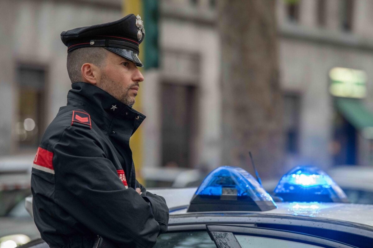 Tentano una rapina con una pistola giocattolo: denunciati due quindicenni a Perugia