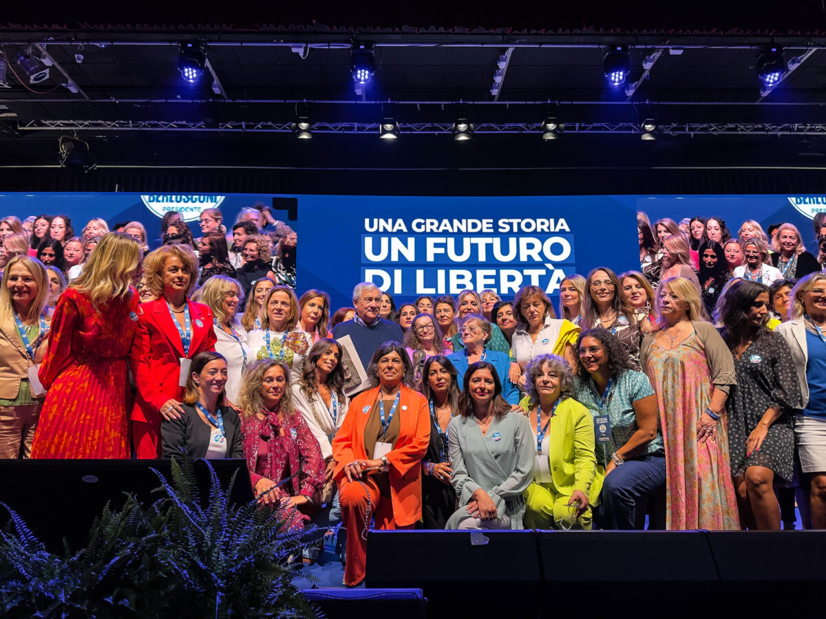 Lotta al cancro, Azzurro Donna Umbria: "Bene il contributo della Regione ai malati oncologici per l'acquisto di parrucche"