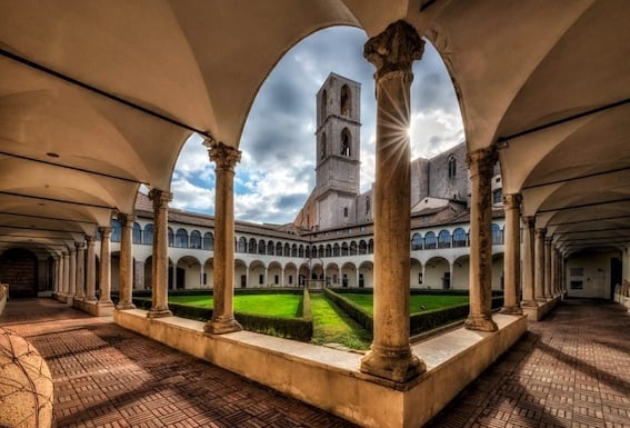 Ordini monastici di Perugia: sono state abbandonate sedi storiche come quelle dei Padri Barnabiti e dei Padri Passionisti