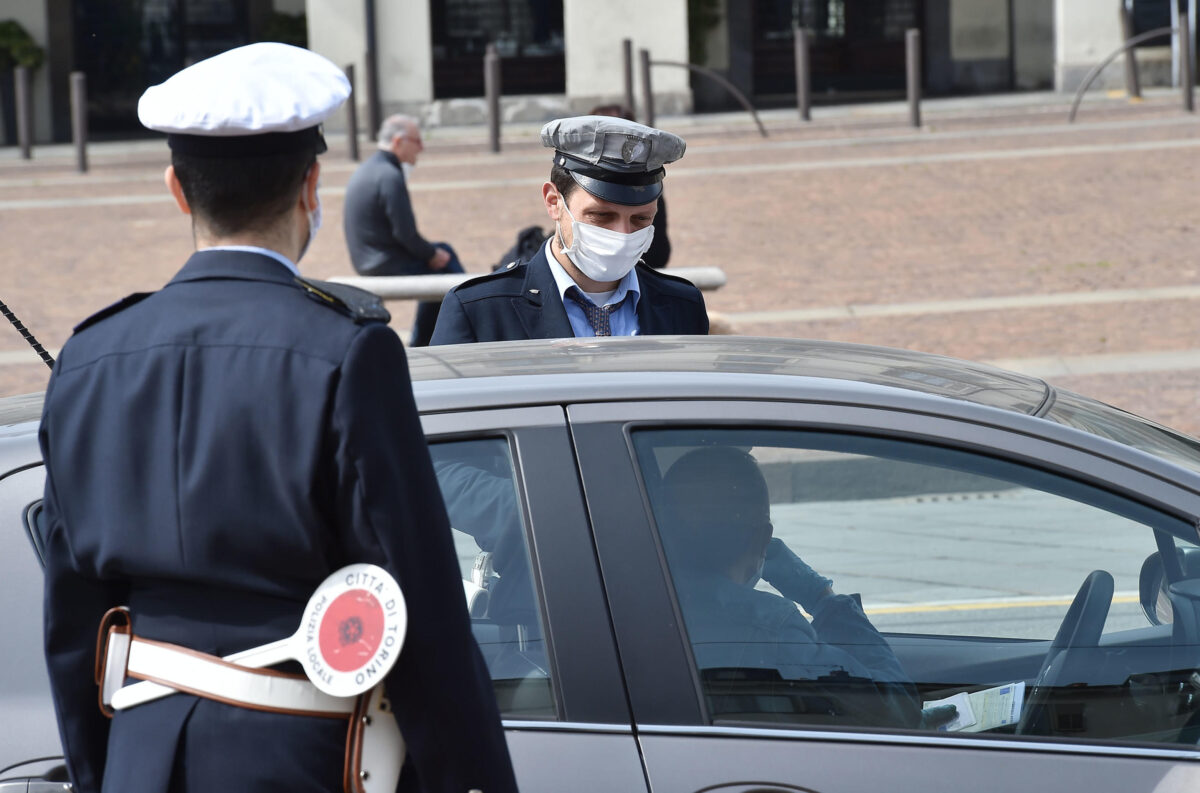 Todi, partito il servizio serale della Polizia Municipale nel centro storico: "É opportuno assicurare il rispetto del codice della strada"