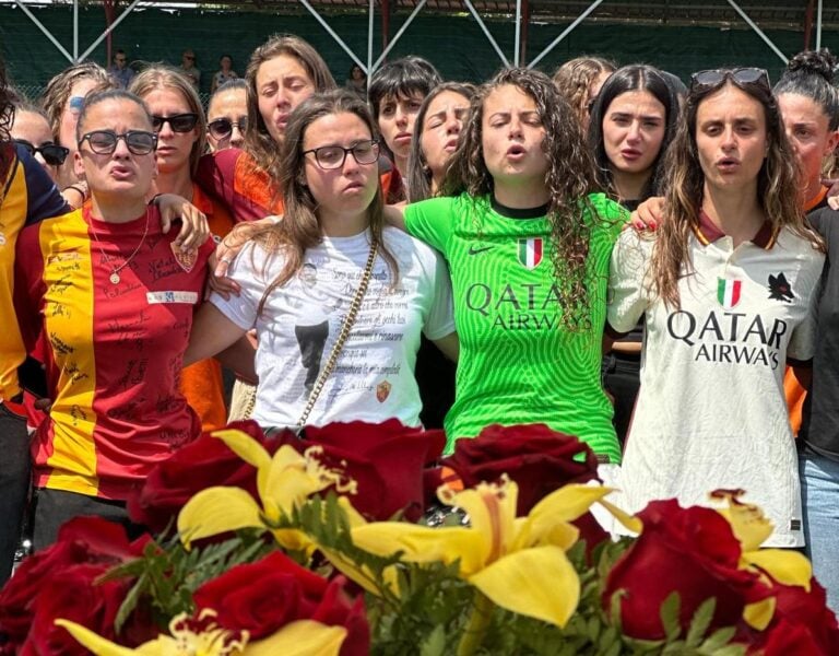 "Fino alla vittoria, sempre!", sul prato verde della RES Roma l'addio a Fabio Melillo