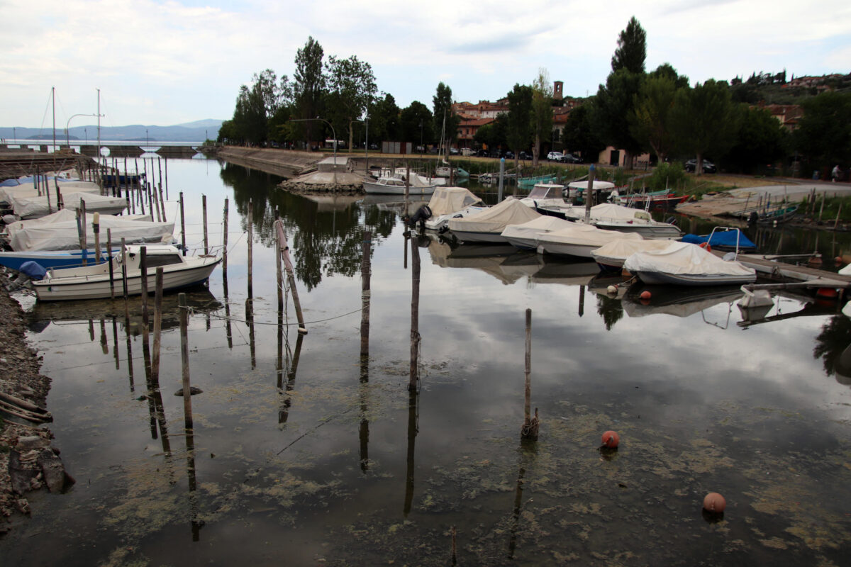 Trasimeno a secco, la Tesei chiede un commissario per il lago