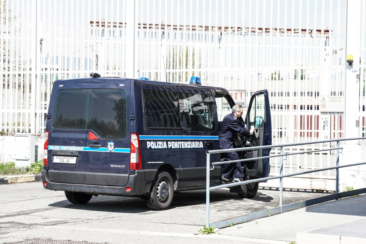 Dramma sventato nel carcere di Terni: l'intervento provvidenziale degli agenti salva un detenuto