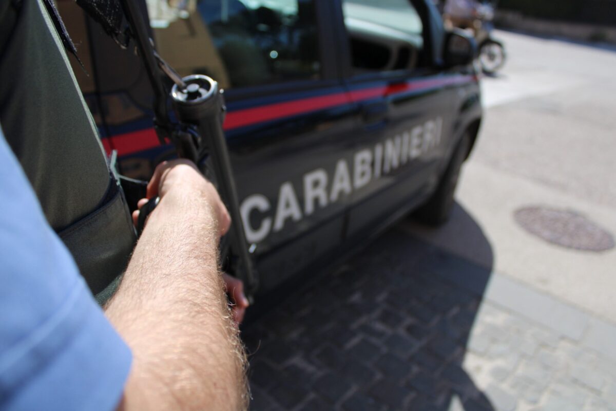 Spello, minorenne accusato di detenzione di droga come hashish e marijuana