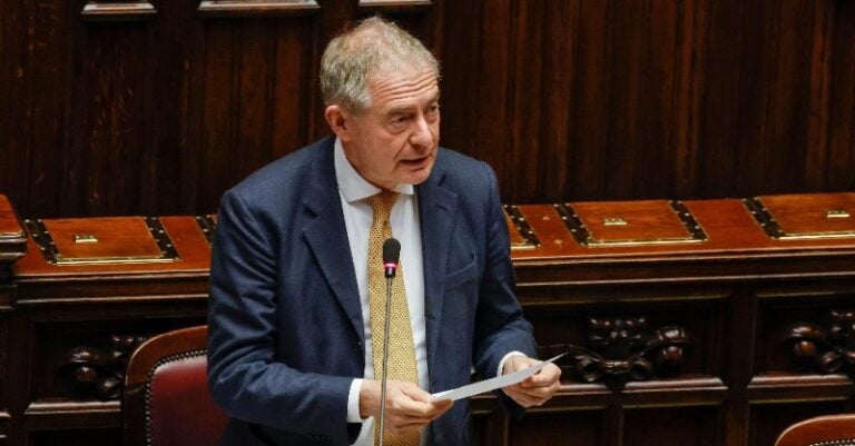 Il ministro Urso sull'energia per AST: "Allo studio soluzioni in chiave UE"