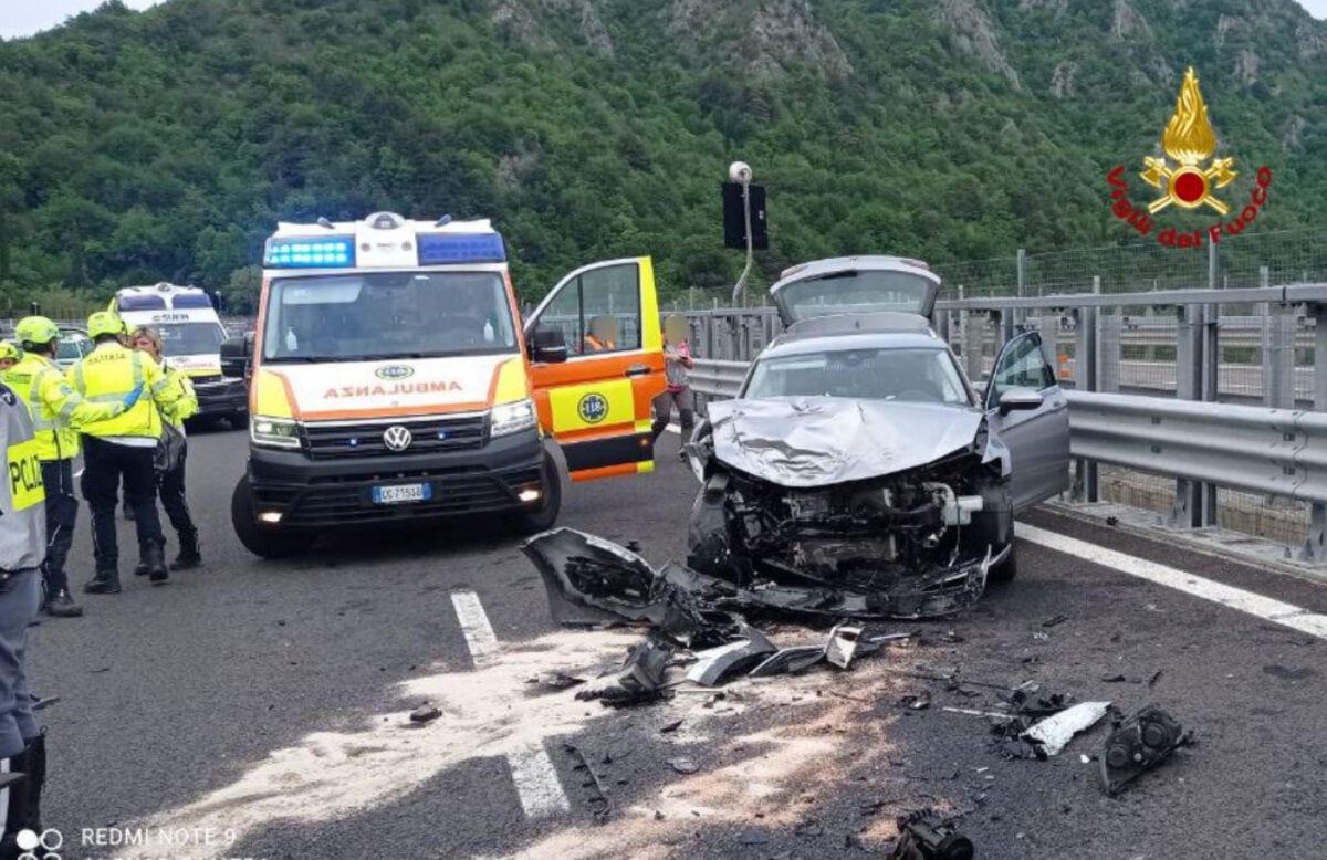 77enne contromano provoca scontro frontale sulla Perugia-Ancona. L’aspetto penale