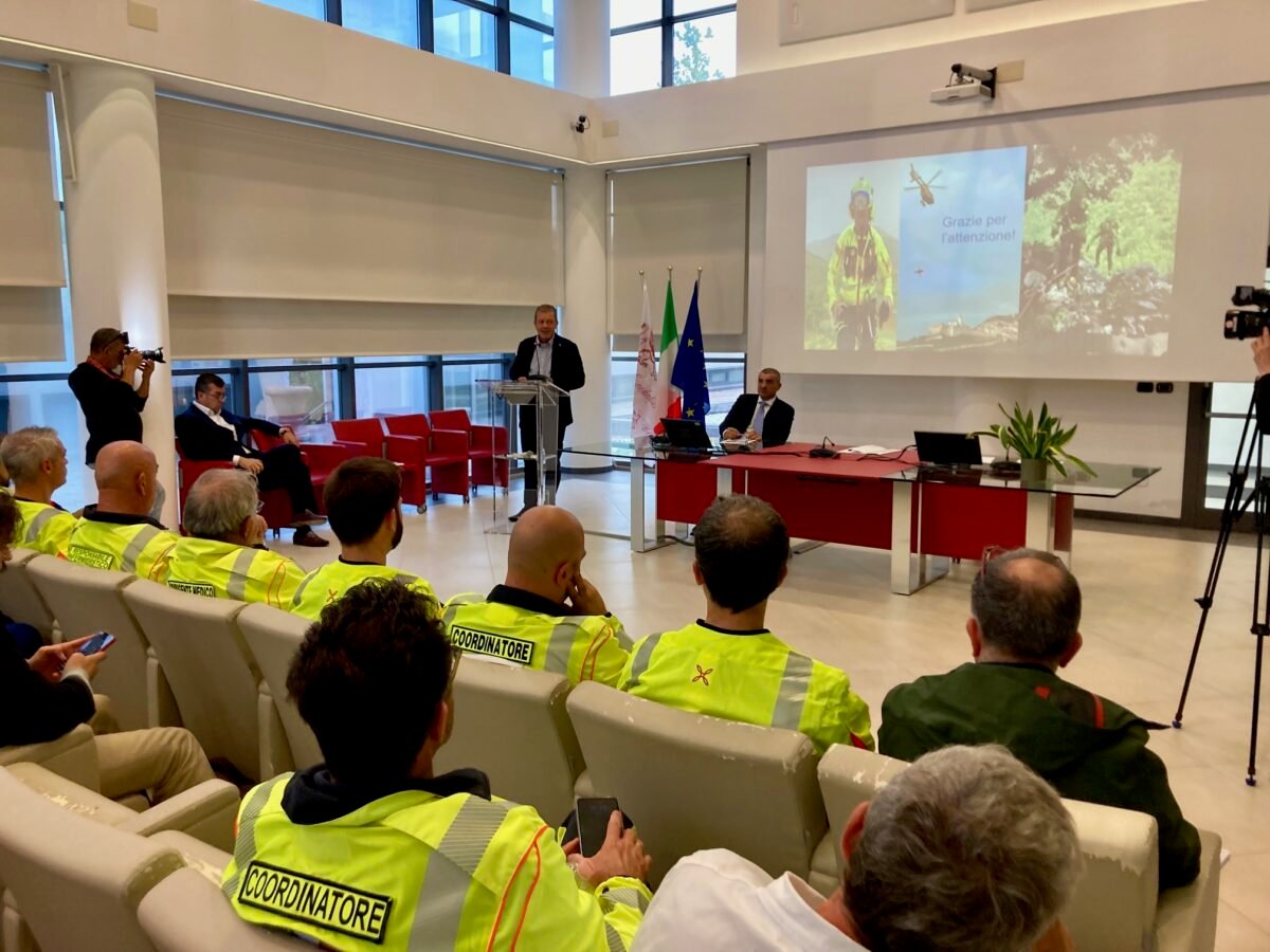 Sanità umbra, risultati eccellenti per il servizio elisoccorso: il rapporto dell'Azienda Ospedaliera di Perugia