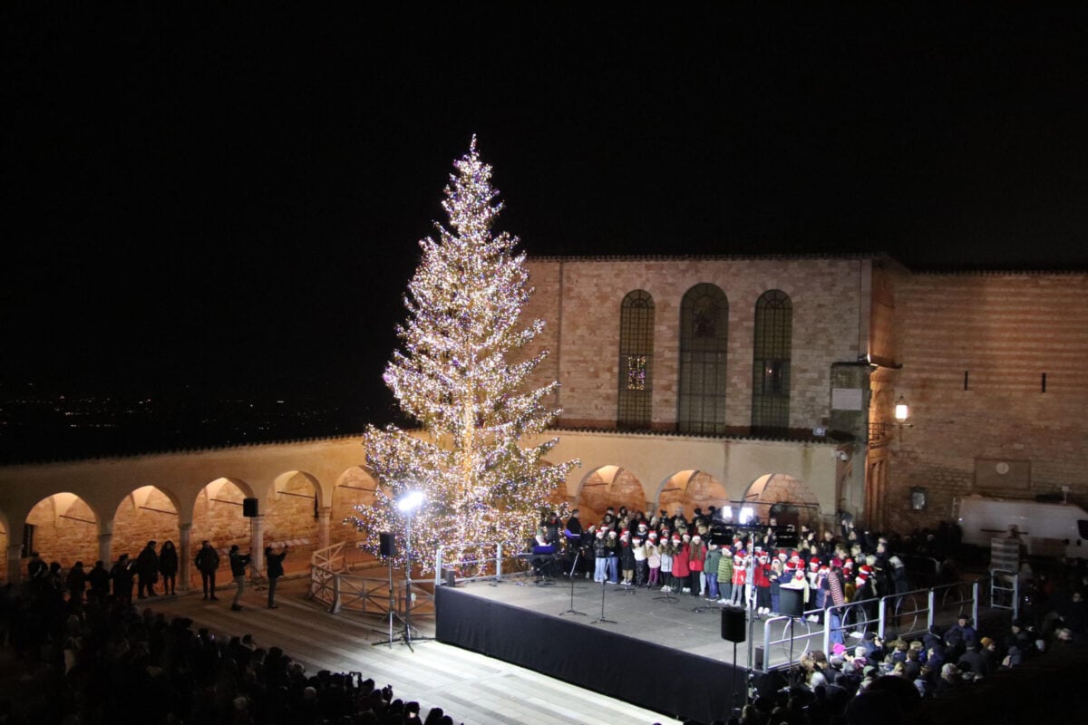 AssiSì, Armando Testa firma la nuova campagna di promozione del Natale 2024: tutto il programma