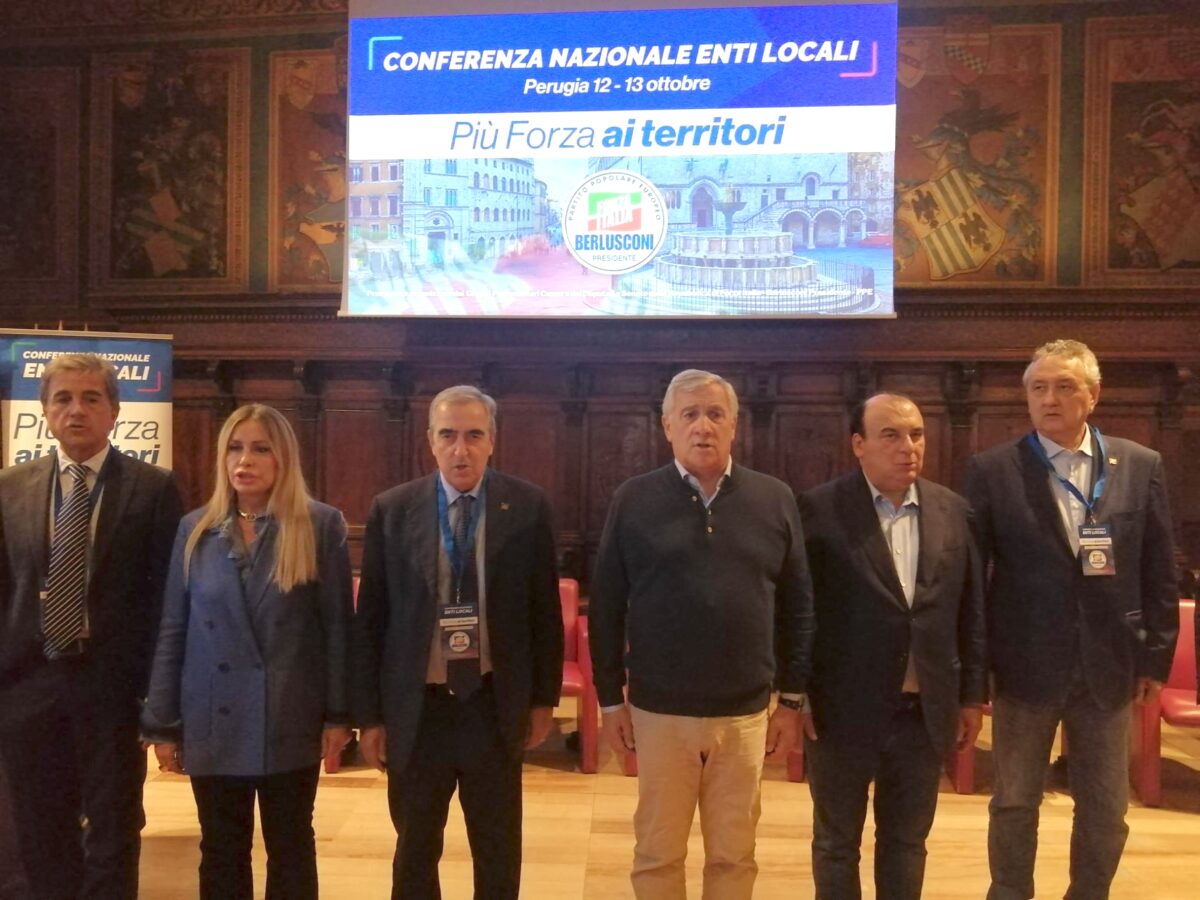 Regionali, Tajani spinge Tesei: "Altri 5 anni per far crescere l'Umbria"